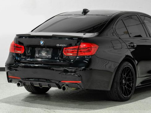 Used 2017 BMW 340i Sedan RWD image 12
