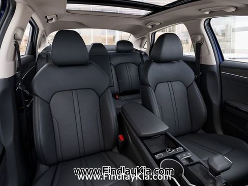 New 2026 Kia K5 EX image 18