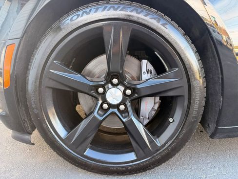 Used 2017 Chevrolet Camaro SS image 36