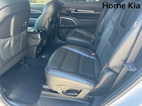 Certified 2024 Kia Telluride S w/ S Sunroof Package FWD image 13