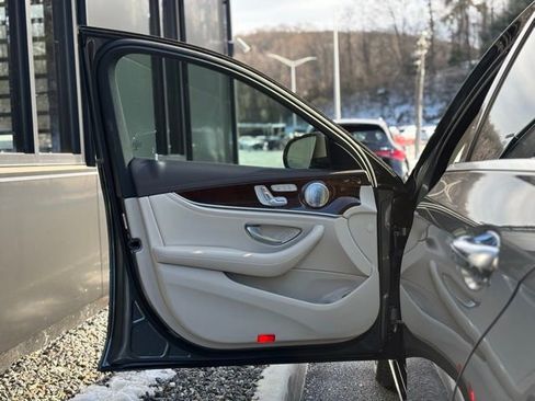 Certified 2019 Mercedes-Benz E 450 E 450 image 18