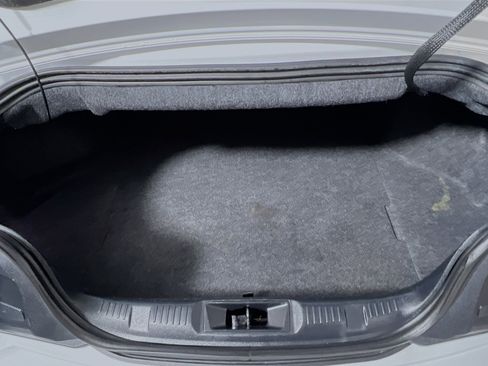 Used 2024 Ford Mustang Premium image 33