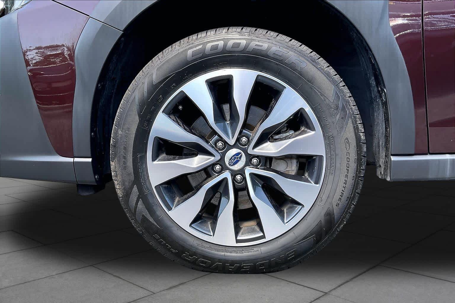 Used 2024 Subaru Outback Touring XT AWD/4WD image 18