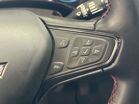 Used 2023 Chevrolet Equinox RS AWD/4WD image 32