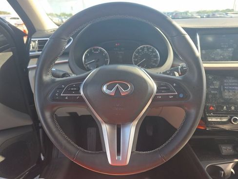 Certified 2023 INFINITI QX50 Luxe FWD image 11