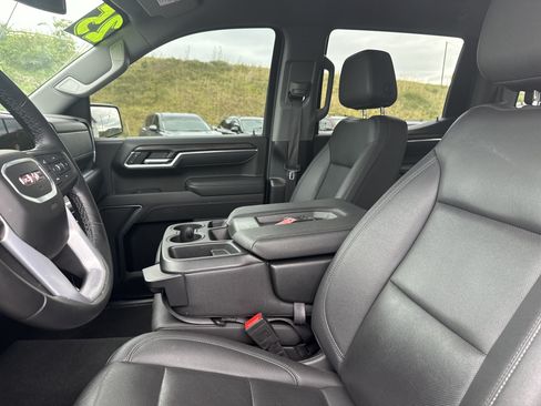 Used 2025 GMC Sierra 1500 SLT AWD/4WD image 13