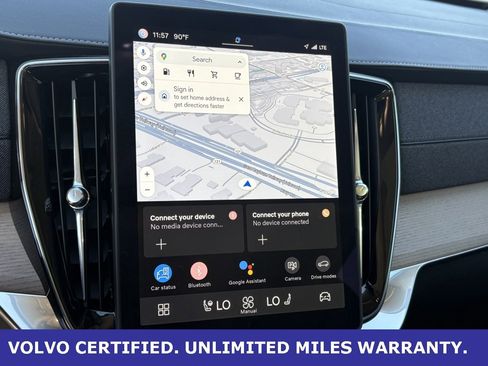 Certified 2025 Volvo XC90 B6 Plus image 23