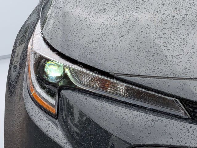 Used 2026 Toyota Corolla LE FWD image 9