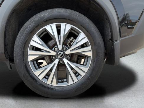 Certified 2023 Nissan Rogue SV w/ SV Premium B Package image 15