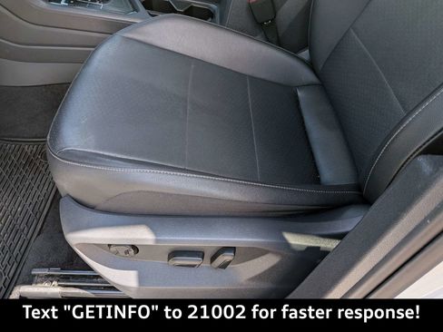 Used 2020 Volkswagen Tiguan SEL FWD image 19