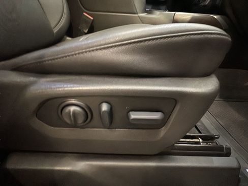 Used 2022 GMC Sierra 1500 SLT w/ SLT Premium Plus Package image 16