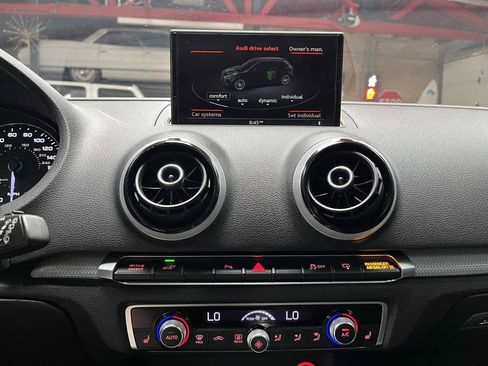 Used 2016 Audi A3 e-tron Premium Plus w/ Premium Plus Package FWD image 16