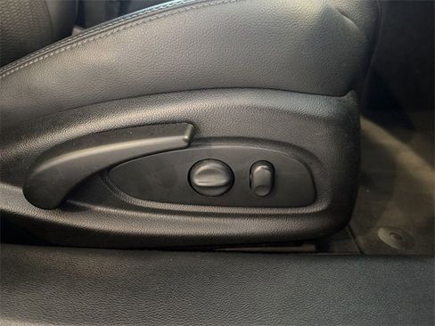 Used 2018 Chevrolet Impala LT image 19