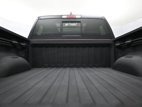 Used 2022 RAM 1500 Big Horn image 25