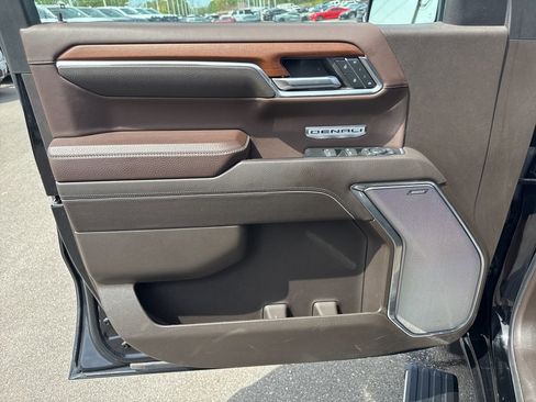 Used 2023 GMC Sierra 1500 Denali image 29