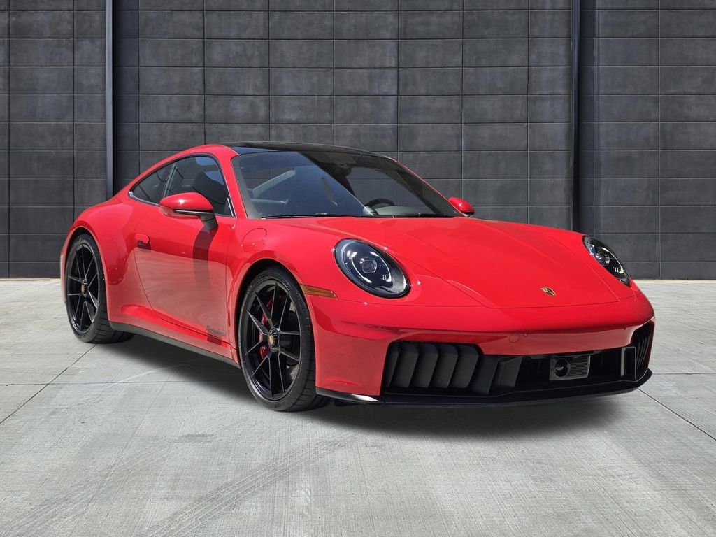 Used 2026 Porsche 911 Carrera GTS RWD image 6