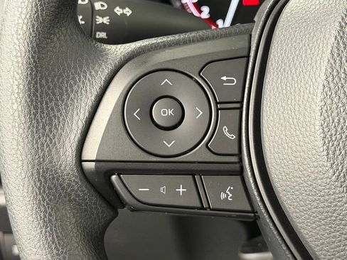 Certified 2025 Toyota RAV4 LE FWD image 25