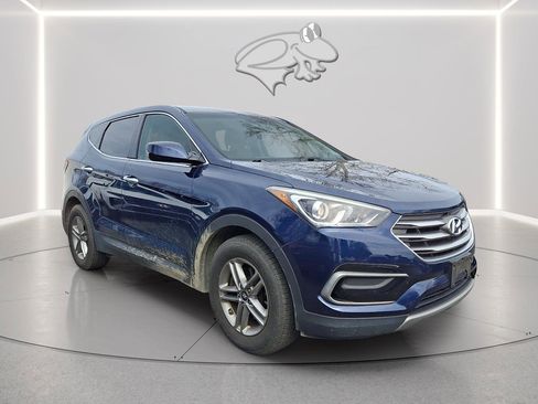 Used 2017 Hyundai Santa Fe Sport image 4