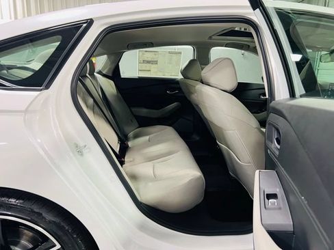 New 2026 Honda Accord SE image 31