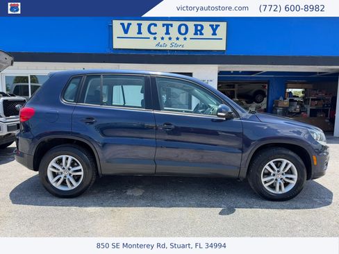 Used 2013 Volkswagen Tiguan S FWD image 29