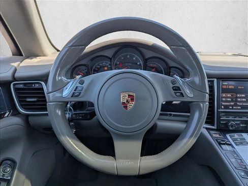 Used 2011 Porsche Panamera 4 image 15