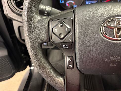 Used 2018 Toyota Tacoma SR w/ SR Convenience Package image 34