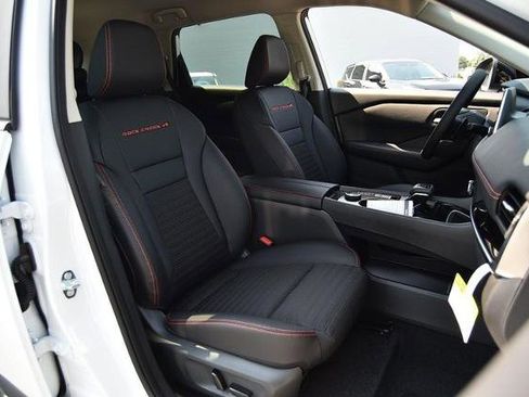 New 2026 Nissan Rogue SV w/ Rock Creek Premium Package image 24