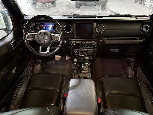 Used 2021 Jeep Wrangler Unlimited Sahara w/ Uconnect 4C Nav & Sound Group image 9