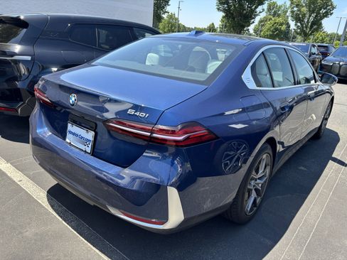 Certified 2026 BMW 540i xDrive w/ Premium Package AWD/4WD image 21