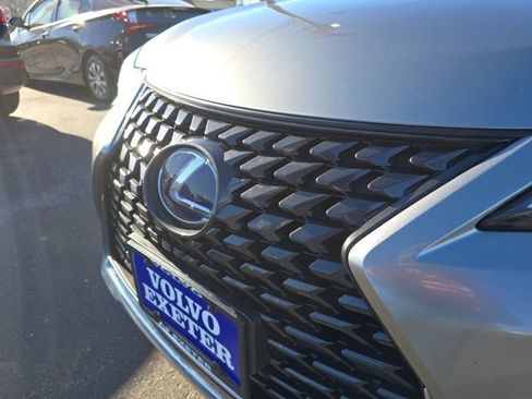 Used 2019 Lexus UX 250h image 13