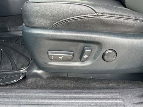 Used 2024 Toyota 4Runner SR5 Premium image 16