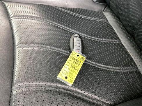 Used 2017 INFINITI QX60 Base w/ Premium Plus Package image 15