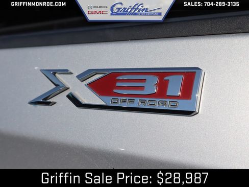 Used 2021 GMC Sierra 1500 Elevation AWD/4WD image 14