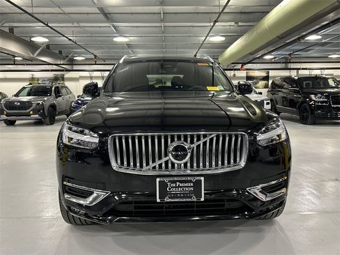 Certified 2023 Volvo XC90 B6 Plus w/ Protection Package Premier image 6