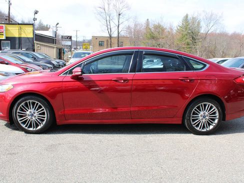 Used 2014 Ford Fusion SE w/ Equipment Group 202A image 12