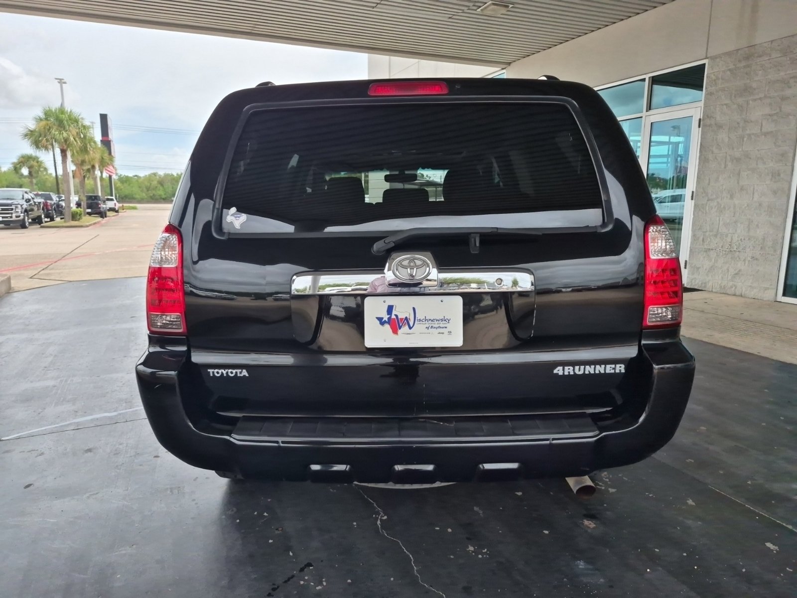 Used 2008 Toyota 4Runner SR5 w/ SR5 Extra Value Pkg 1 RWD image 9