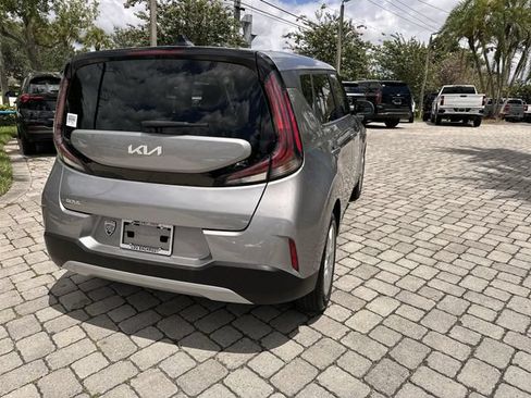Used 2024 Kia Soul LX w/ Option Group 015 FWD image 38