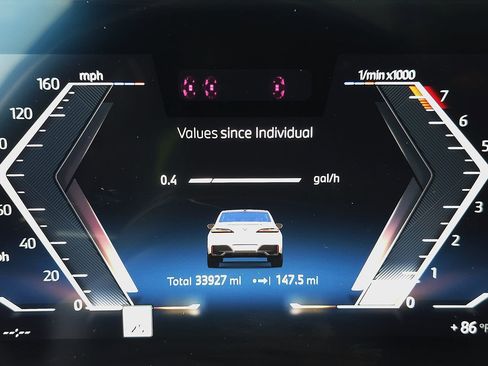 Used 2023 BMW 740i image 36