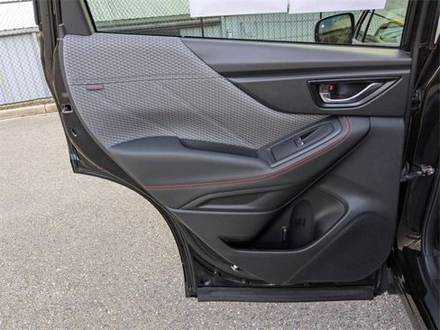 Used 2024 Subaru Forester Sport image 36