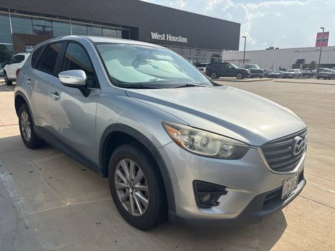 Used 2016 MAZDA CX-5 Touring FWD image 3
