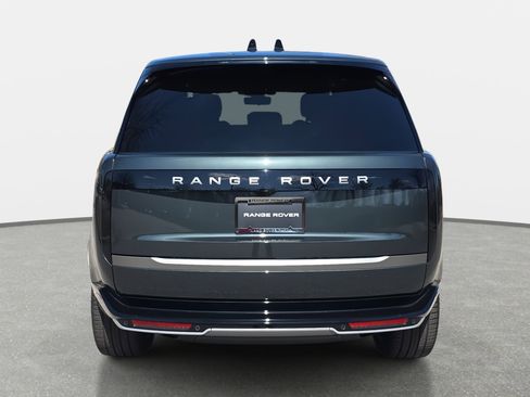 New 2026 Land Rover Range Rover SE image 6