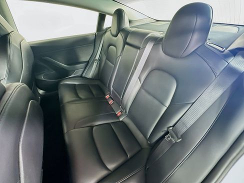 Used 2020 Tesla Model 3 Standard Range Plus image 26