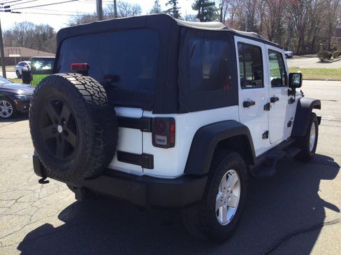 Used 2015 Jeep Wrangler Unlimited Sport w/ Quick Order Package 24S image 8