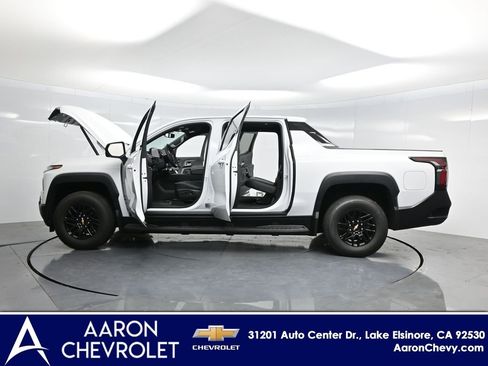 New 2026 Chevrolet Silverado EV LT AWD/4WD image 46