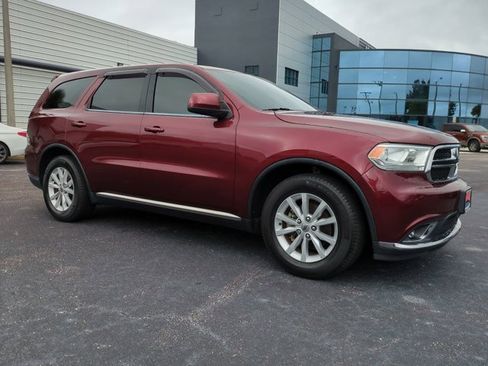 Used 2019 Dodge Durango SXT w/ 3rd Row Seating Group image 2