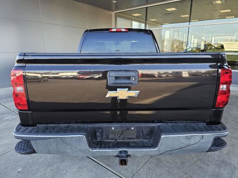 Used 2018 Chevrolet Silverado 1500 LT w/ All Star Edition image 4