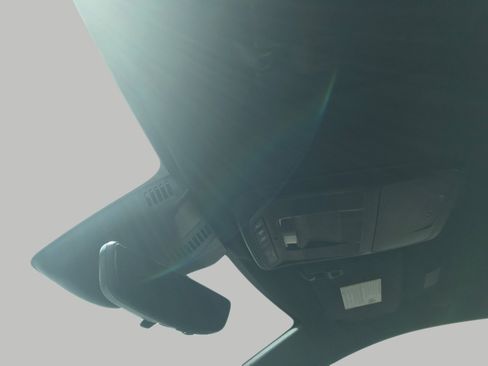 Certified 2026 Buick Enclave Sport Touring w/ Power Package image 30