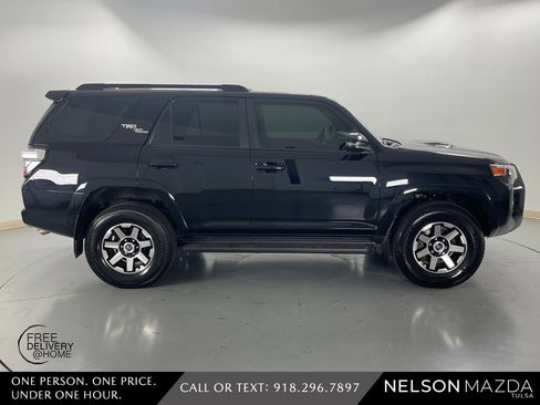 Used 2021 Toyota 4Runner TRD Off-Road Premium image 5