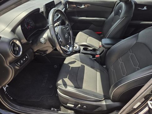 Used 2021 Kia Forte GT-Line w/ GT-Line Premium Package FWD image 19
