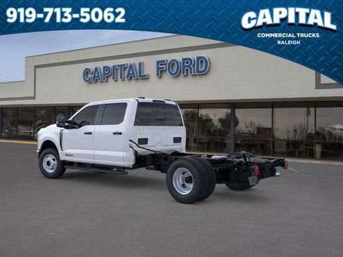 New 2026 Ford F350 XL w/ XL Chrome Package image 4